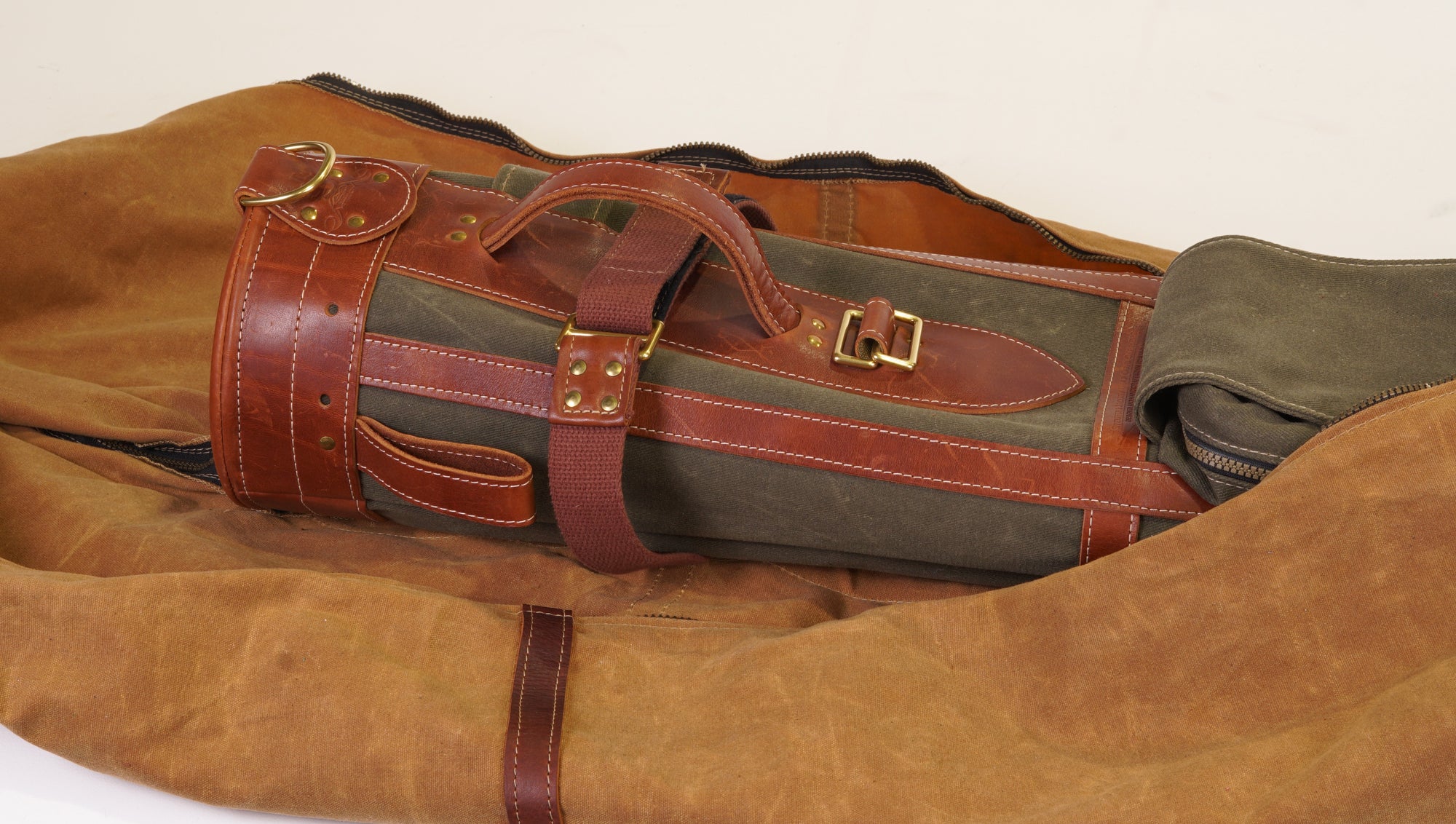 6", 7", 8", 8.5" Golf Bag Travel Cover - Waxed Canvas
