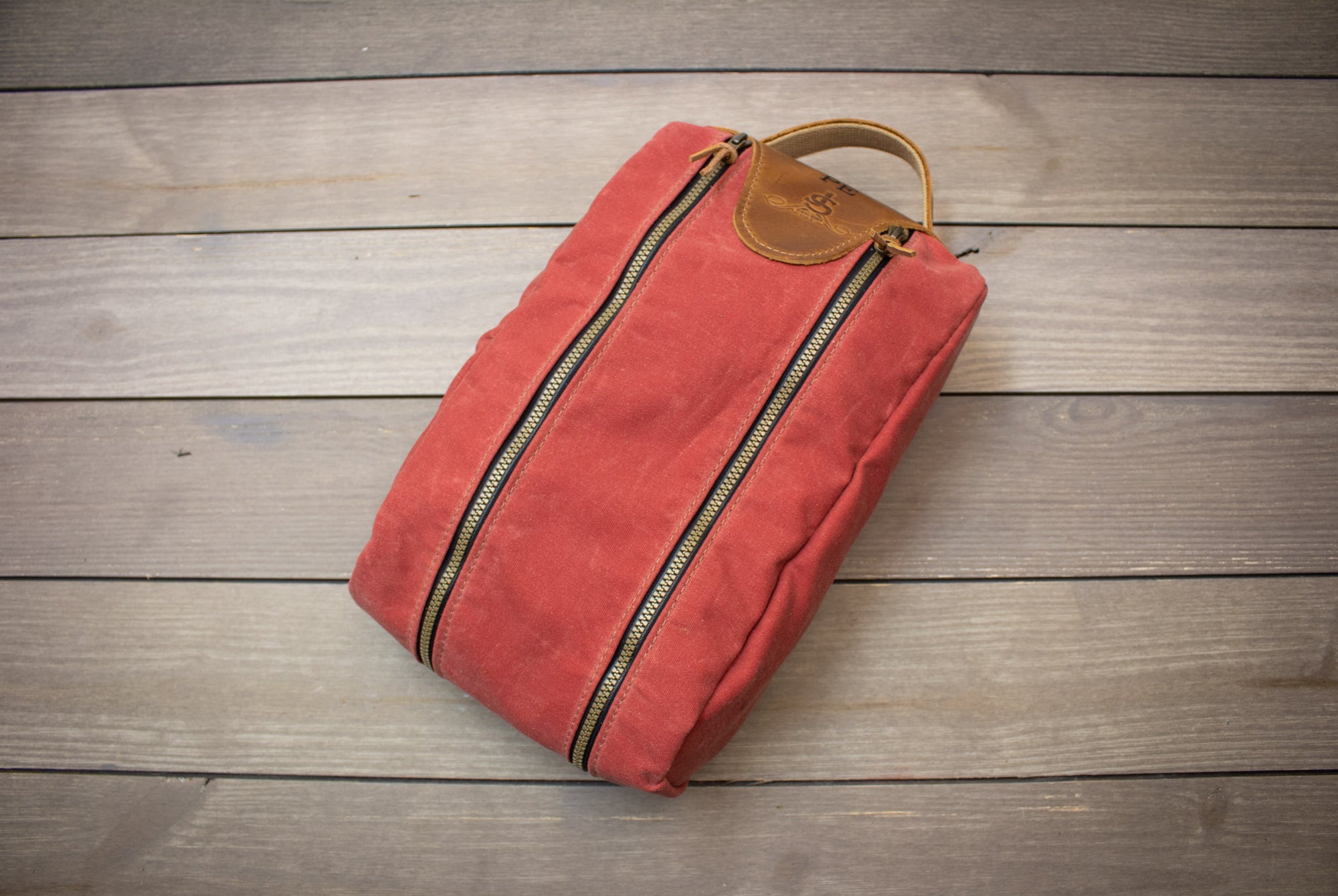 Nantucket Red Waxed Canvas Shoe Bag -Steurer & Jacoby