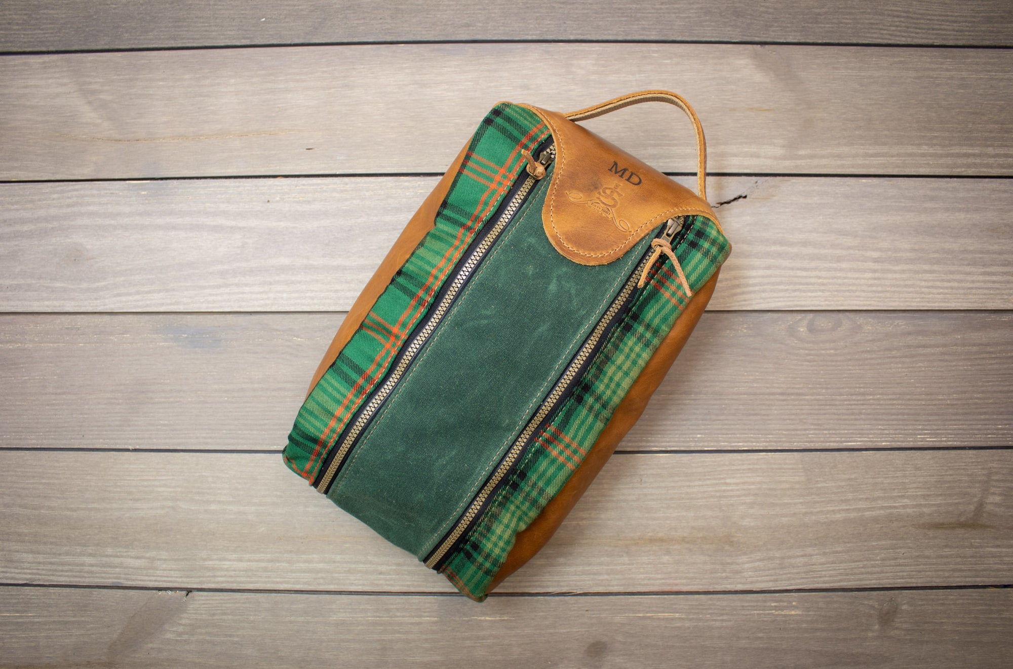 Ross Hunting Tartan & Leather Shoe Bag- Steurer & Jacoby